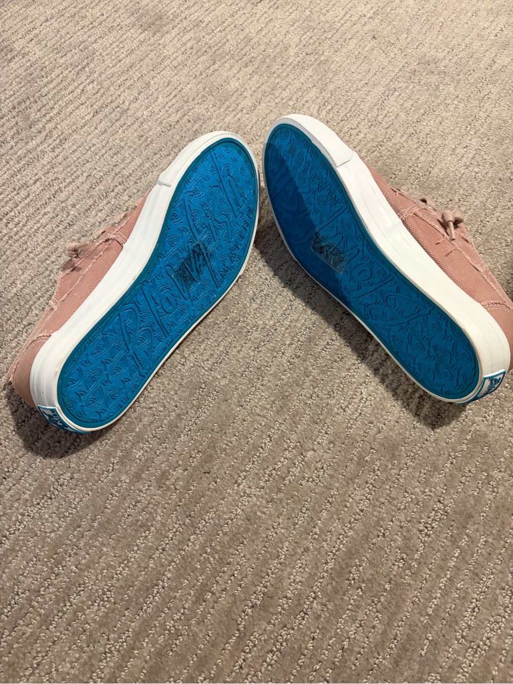 Blowfish Dusty Rose Canvas Low-Top Lace-Up Sneakers - Picture 3 of 4